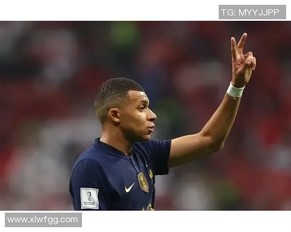 足球界杰出黑人球星的辉煌历史与贡献探析